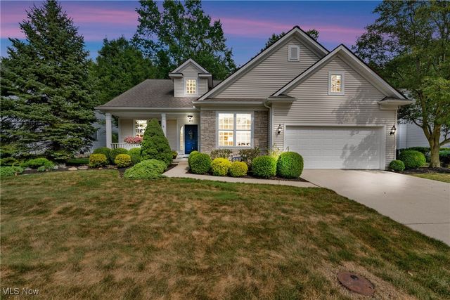 693 Coronado Circle, Avon Lake, OH 44012