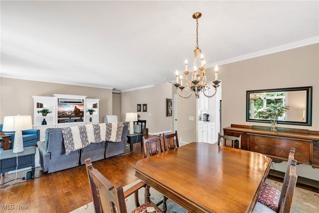 693 Coronado Circle, Avon Lake, OH 44012