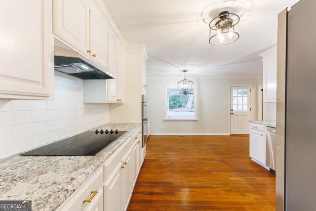 2307 Riverhill Drive, Valdosta, GA 31602