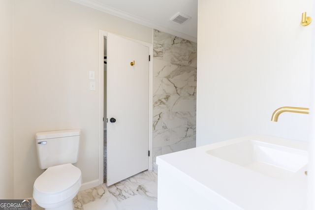 2307 Riverhill Drive, Valdosta, GA 31602