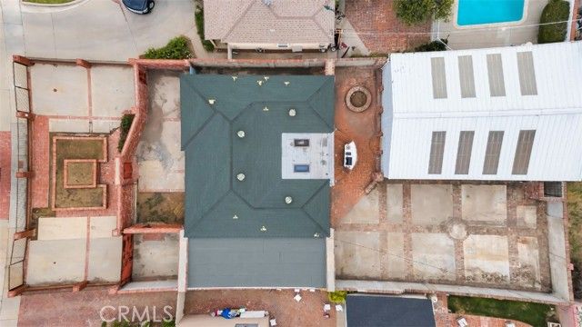 9949 Noble Avenue, San Fernando, CA 91345