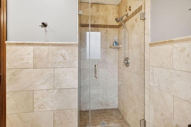 188 Mainsail Drive, Westerville, OH 43081