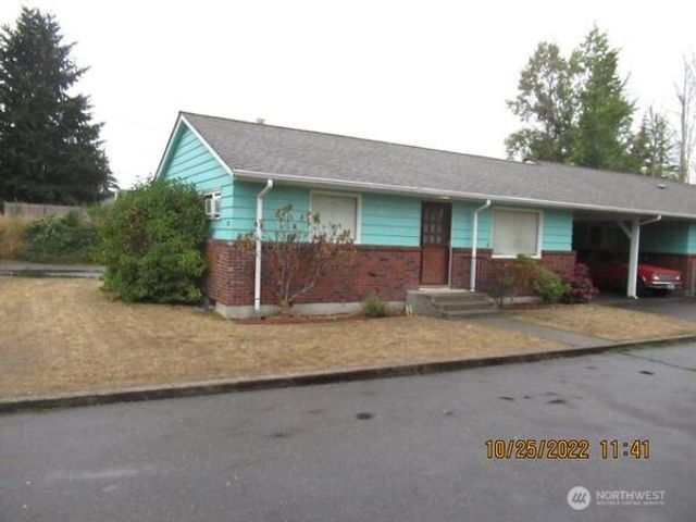 305 138th Street E, Tacoma, WA 98445