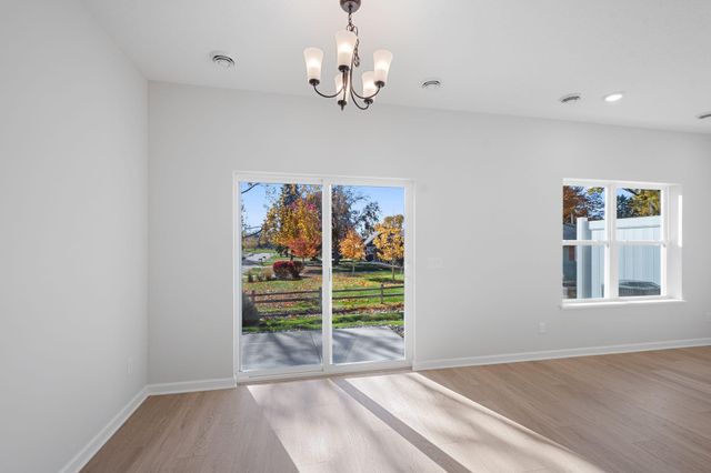 1011 130th Court E, Rosemount, MN 55068