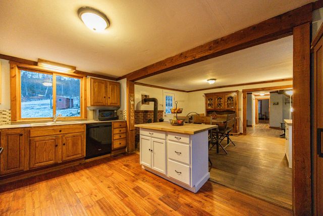 529 New Hampshire Route 25, Warren, NH 03279