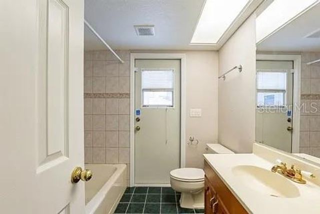 7528 RIVER COUNTRY DRIVE, Weeki Wachee, FL 34607