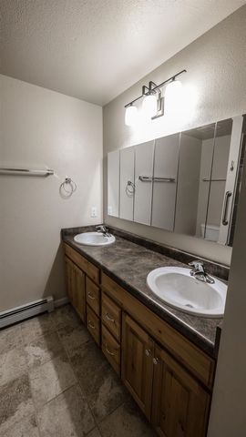 360 W 6th Street, Palisade, CO 81526