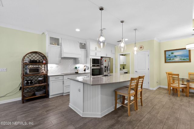 96017 BREEZEWAY Court, Yulee, FL 32097