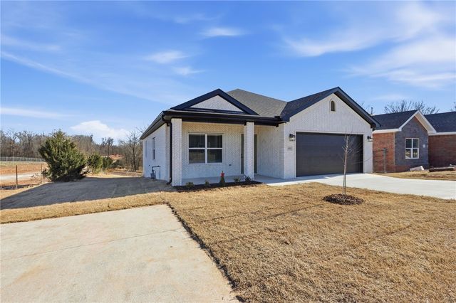 4569 Gibson Street, Springdale, AR 72762