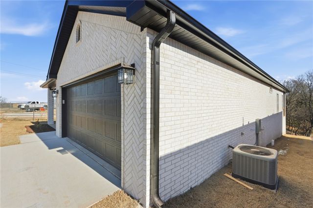 4569 Gibson Street, Springdale, AR 72762