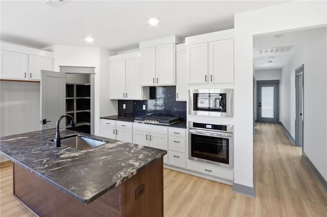 4569 Gibson Street, Springdale, AR 72762