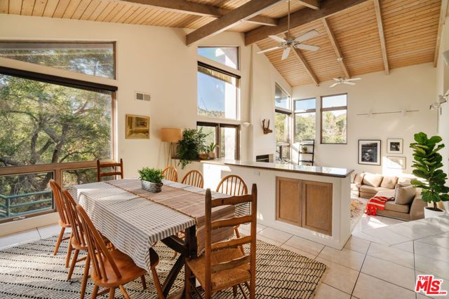 229 Muerdago Road, Topanga (los Angeles), CA 90290
