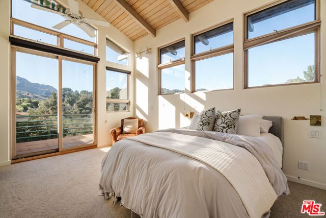 229 Muerdago Road, Topanga (los Angeles), CA 90290