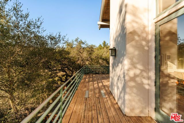 229 Muerdago Road, Topanga (los Angeles), CA 90290