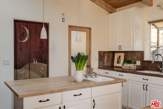 229 Muerdago Road, Topanga (los Angeles), CA 90290