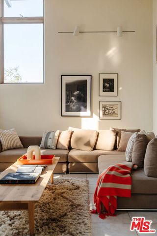 229 Muerdago Road, Topanga (los Angeles), CA 90290