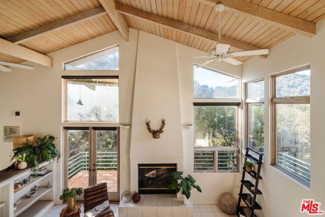 229 Muerdago Road, Topanga (los Angeles), CA 90290