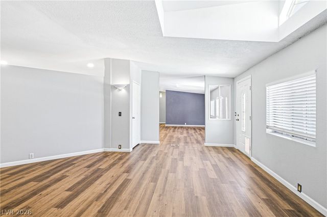 6016 Great Smoky Avenue, Las Vegas, NV 89156