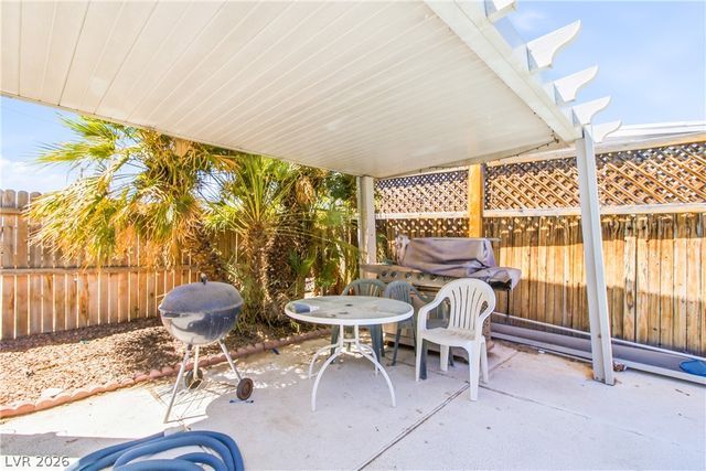 6016 Great Smoky Avenue, Las Vegas, NV 89156