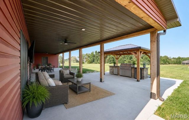 100 Blackmore Road, Foley, MO 63347