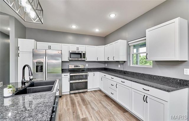 100 Blackmore Road, Foley, MO 63347