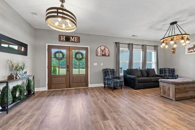 34516 Buckner Hills Rd, Bon Aqua, TN 37025