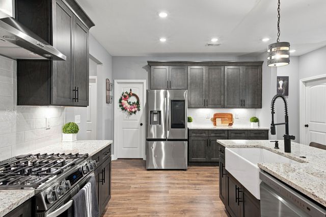 34516 Buckner Hills Rd, Bon Aqua, TN 37025