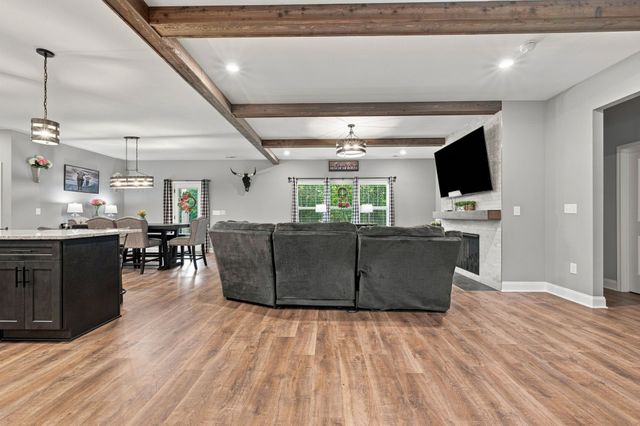 34516 Buckner Hills Rd, Bon Aqua, TN 37025