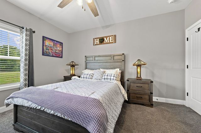 34516 Buckner Hills Rd, Bon Aqua, TN 37025