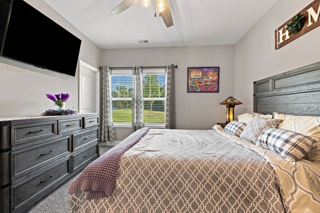 34516 Buckner Hills Rd, Bon Aqua, TN 37025