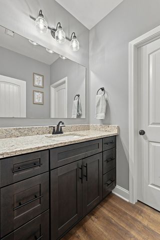 34516 Buckner Hills Rd, Bon Aqua, TN 37025