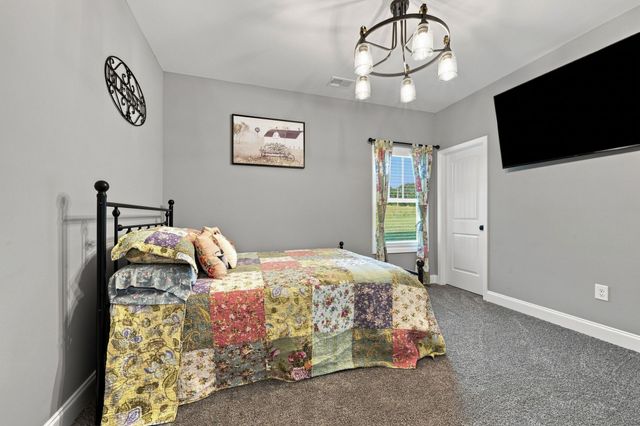 34516 Buckner Hills Rd, Bon Aqua, TN 37025