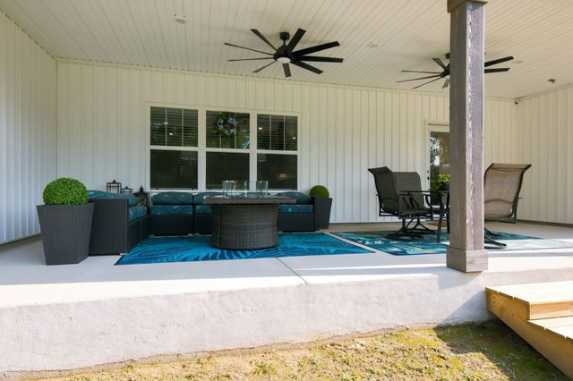 34516 Buckner Hills Rd, Bon Aqua, TN 37025