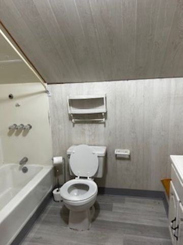 1006 Ridge Road, Hartwell, GA 30643