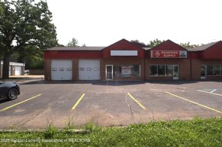 717 S Pennsylvania Avenue, Lansing, MI 48912