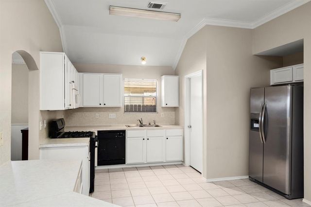 23035 N Waterlily Drive, Richmond, TX 77406