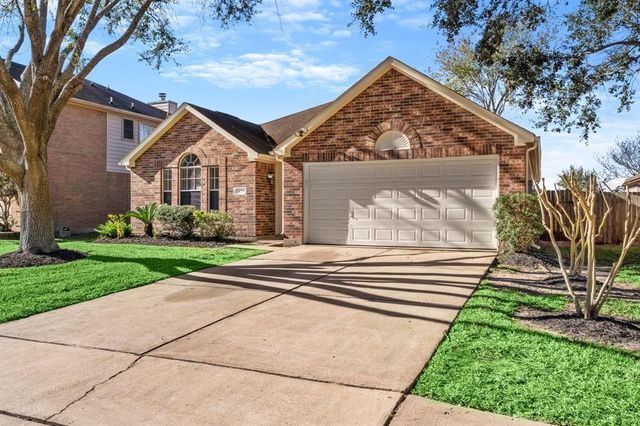 23035 N Waterlily Drive, Richmond, TX 77406