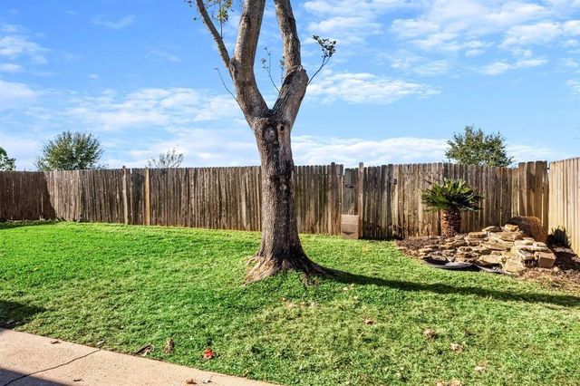 23035 N Waterlily Drive, Richmond, TX 77406