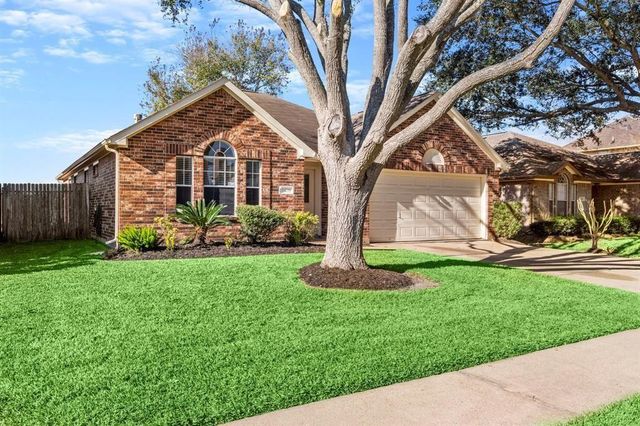 23035 N Waterlily Drive, Richmond, TX 77406