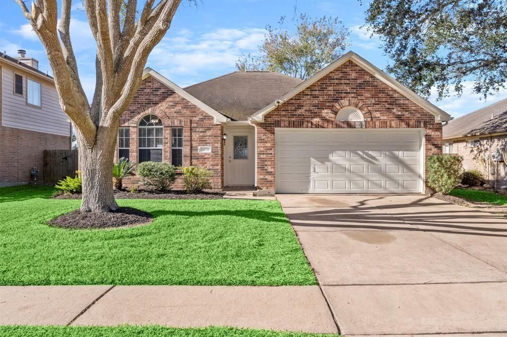 23035 N Waterlily Drive, Richmond, TX 77406