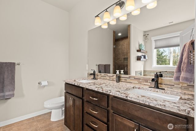 10916 Bay Meadows Lane, Burlington, WA 98233