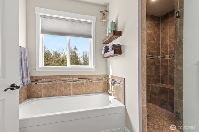 10916 Bay Meadows Lane, Burlington, WA 98233