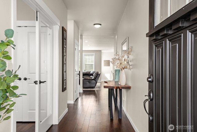 10916 Bay Meadows Lane, Burlington, WA 98233