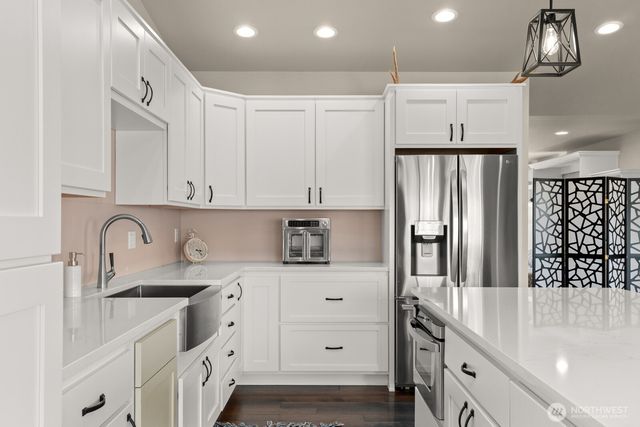 10916 Bay Meadows Lane, Burlington, WA 98233