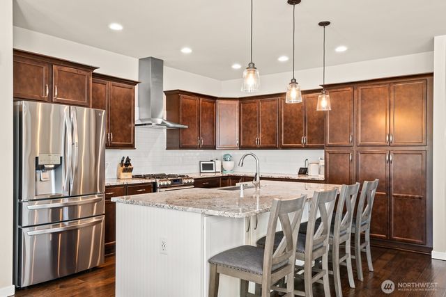 10916 Bay Meadows Lane, Burlington, WA 98233