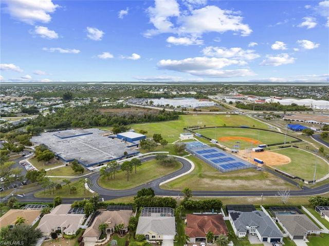 2114 SW 29th TER, Cape Coral, FL 33914