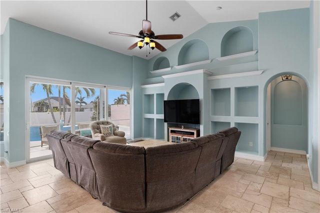 2114 SW 29th TER, Cape Coral, FL 33914