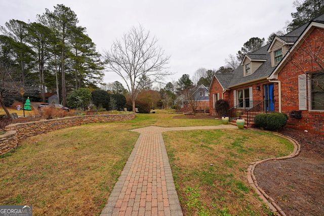 2150 Wenlok Trail NE, Marietta, GA 30066