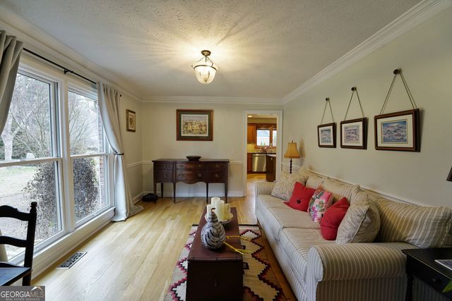 2150 Wenlok Trail NE, Marietta, GA 30066