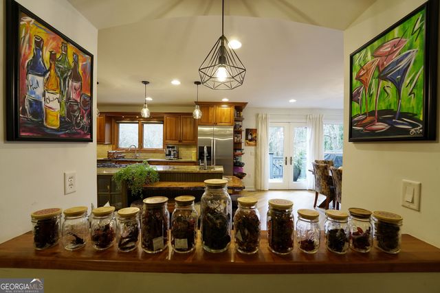 2150 Wenlok Trail NE, Marietta, GA 30066